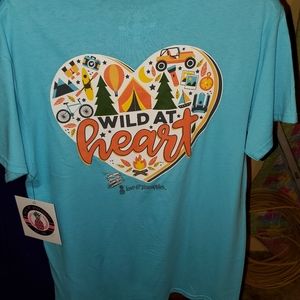 Love & pineapples tee